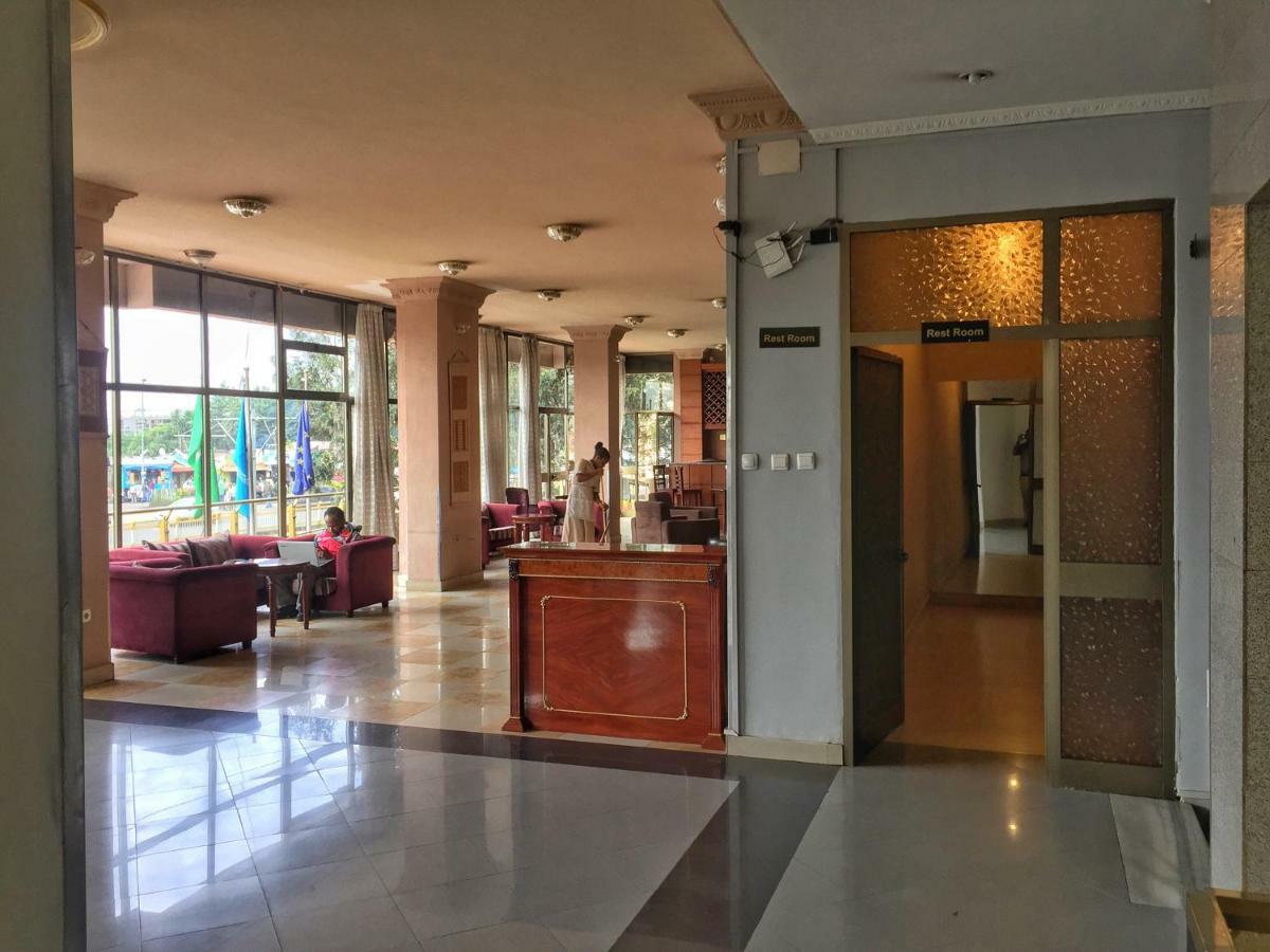 Top Ten Hotel Addis-Abeba Extérieur photo