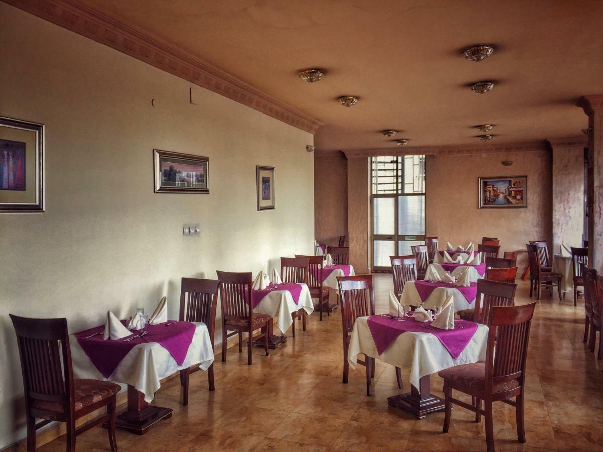 Top Ten Hotel Addis-Abeba Extérieur photo