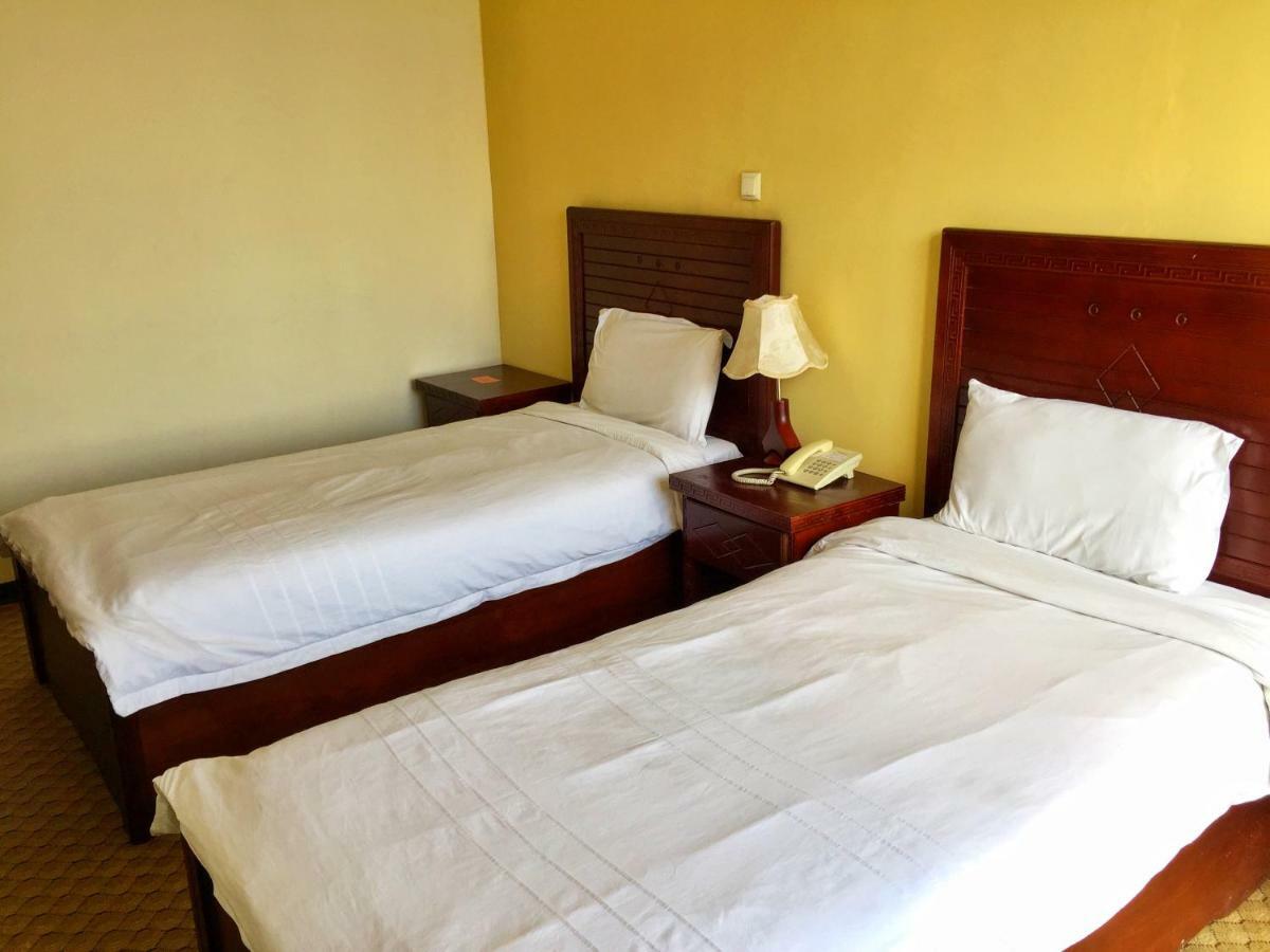 Top Ten Hotel Addis-Abeba Extérieur photo